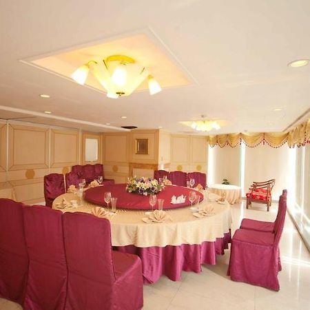فندق تايتشونغفي  Plaza International المظهر الخارجي الصورة